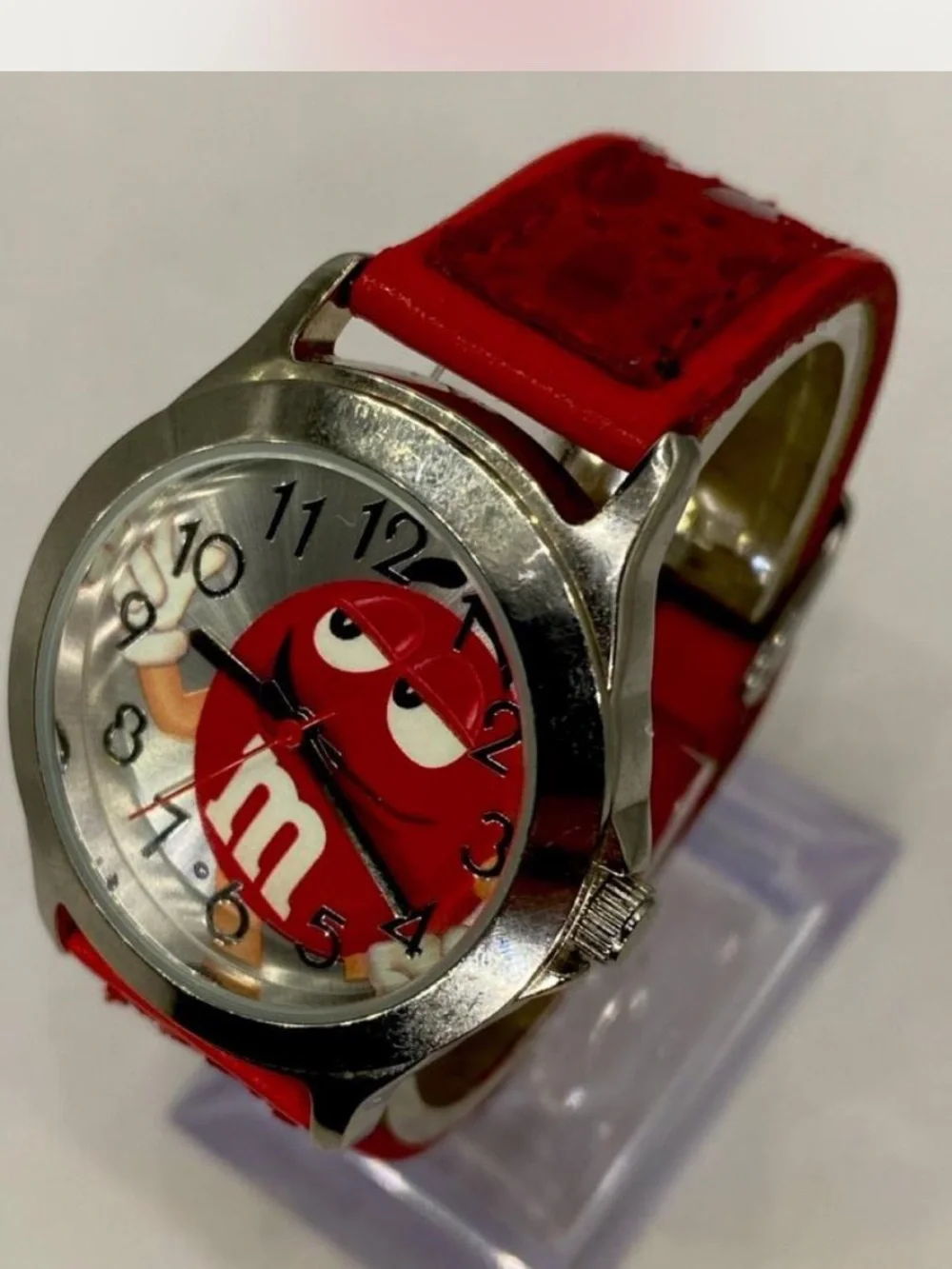 Men’s ^^^ M&M'S Ruby Red Analog Watch  / Red Character Dial “ Collectors ***